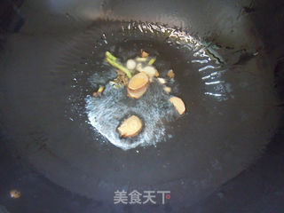夏季开胃菜--麻辣鸭血的做法步骤:4