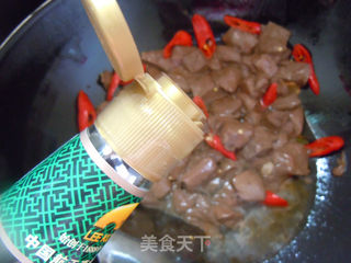 夏季开胃菜--麻辣鸭血的做法步骤:7