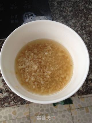 蒜蓉粉丝烤扇贝的做法步骤:6