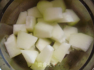 冬瓜排骨汤的做法步骤:2