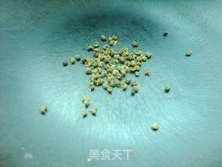 男人们的下酒菜——椒盐蚕豆的做法步骤:4