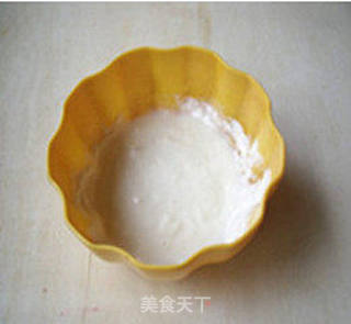芝麻香酥花生的做法步骤:2