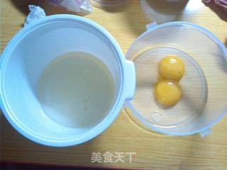 油桃慕斯蛋糕的做法步骤:2