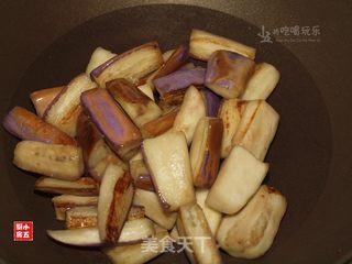鱼香茄子:开胃家常菜的做法步骤:7