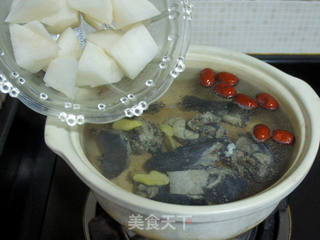 竹丝鸡红枣萝卜汤的做法步骤:6