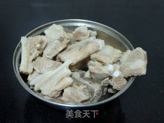 莲藕淮山排骨汤的做法步骤:5