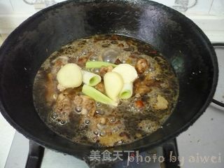大盘鸡+皮带面的做法步骤:10