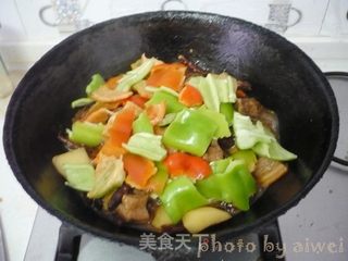 大盘鸡+皮带面的做法步骤:12