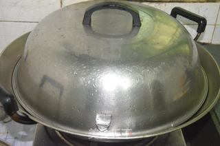 木耳胡萝卜炒瘦肉的做法步骤：6