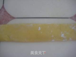 黄金葱油卷的做法步骤：7