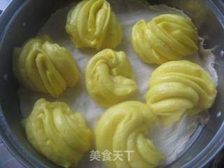 黄金葱油卷的做法步骤：12