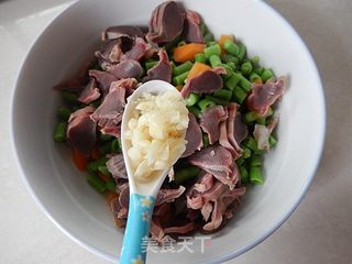 豆角拌鸭珍的做法步骤:9