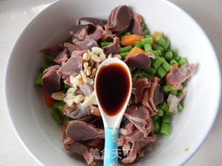 豆角拌鸭珍的做法步骤:10