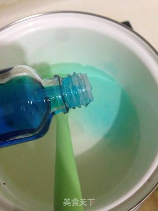 就爱那一抹蓝---酸奶慕斯的做法步骤:6