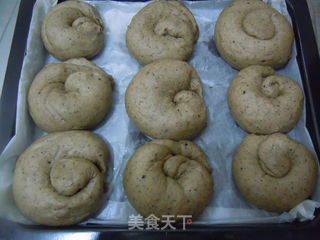依然学烘培--芝麻白糖包的做法步骤:9