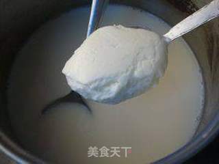 酸奶巧克力慕斯的做法步骤:2