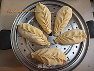 玉米面干菜包子的做法步骤:11