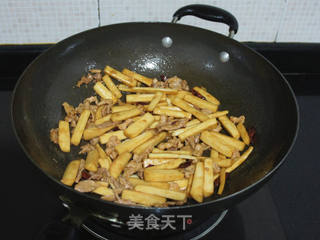 茭白炒肉片的做法步骤：7