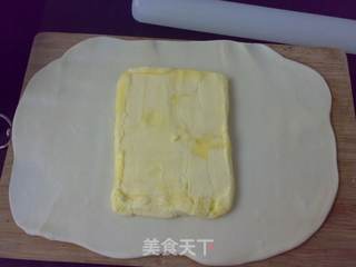 黑椒肠酥饼的做法步骤:6