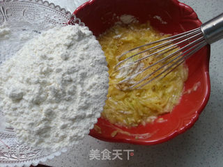 葫芦丝鸡蛋饼的做法步骤:6