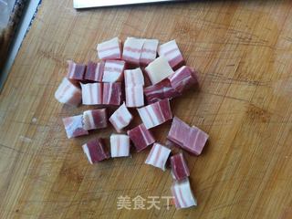 咸肉土豆焖饭的做法步骤：2