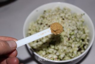 夏吃茄子清热解暑——素馅茄子煎包的做法步骤:4