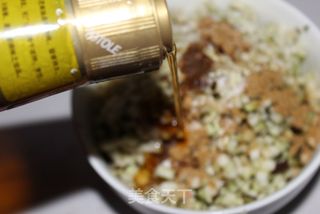 夏吃茄子清热解暑——素馅茄子煎包的做法步骤:8