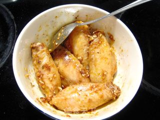 蒜香麻辣鸡翅的做法步骤:5