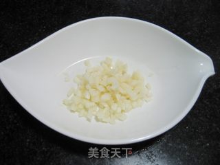 蒜香嫩南瓜丝的做法步骤:2