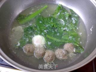 川辣牛肉丸汤面的做法步骤：5