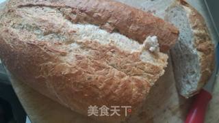 牛油果吞拿鱼烤法棍的做法步骤:2