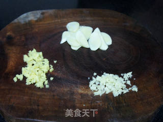 秋葵炒牛肉的做法步骤：3