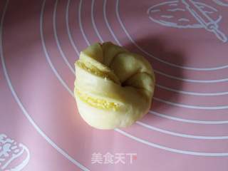 奶香椰蓉面包的做法步骤:11