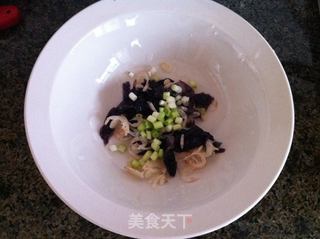紫菜虾皮饺子馄饨的做法步骤:9