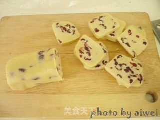 蔓越莓饼干的做法步骤:8