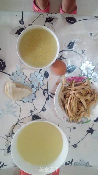 早餐+手撕杏鲍菇+小米粥的做法步骤:4
