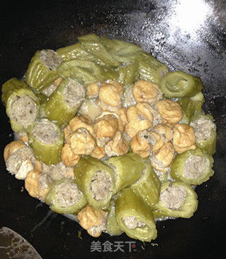 酿苦瓜油豆腐的做法步骤:9