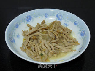 简易菠菜肉丝饺的做法步骤:2