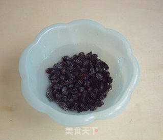 全麦酒渍黑加仑面包的做法步骤:2