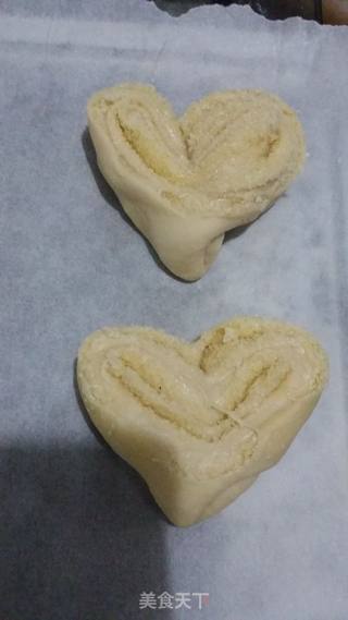 心形椰蓉面包的做法步骤:11
