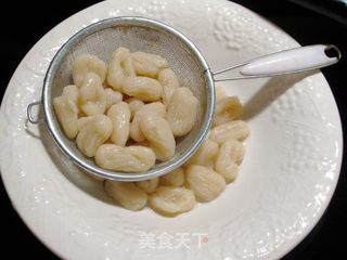 臊子烩猫耳朵的做法步骤:6