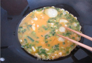 香葱炒鸡蛋的做法步骤:7