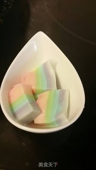 彩虹椰奶冻的做法步骤：2