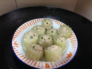 苦瓜醸肉馅的做法步骤:6