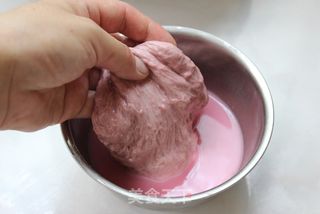 献给爱人的那一份赏心悦目——粉色凉皮的做法步骤:8