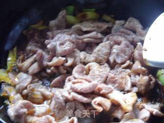 海带红烧肥肠的做法步骤:6