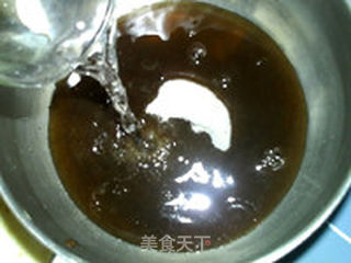蜂蜜红豆烧仙草的做法步骤:2
