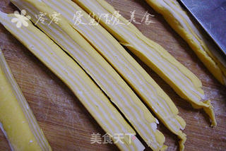 条纹水饺的做法步骤:6