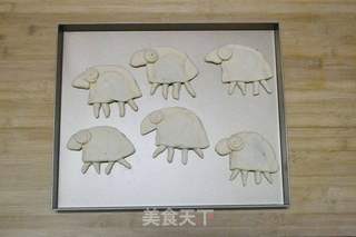 【喜羊羊面包】喜气洋洋迎羊年的做法步骤:11