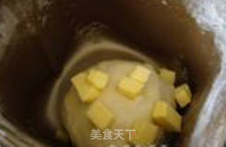 超简单的沙拉火腿加蛋面包的做法步骤:2